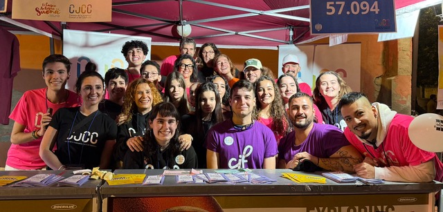 La sexta edición del Casco Antiguo Suena llena de música y juventud las calles de Calahorra