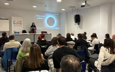 La astrónoma Ana Escorza impulsa junto al CJCC las actividades sobre el eclipse solar del 12 de agosto